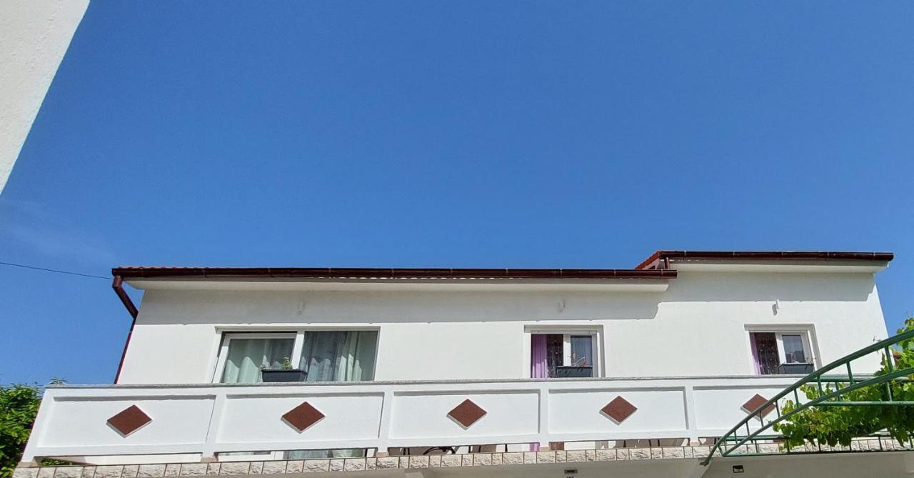 Apartman Sanja Kampor Luaran gambar