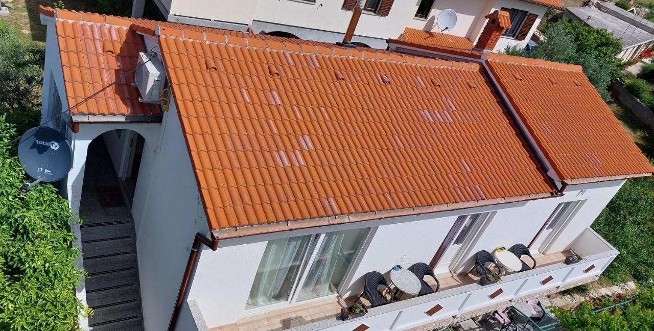 Apartman Sanja Kampor Luaran gambar
