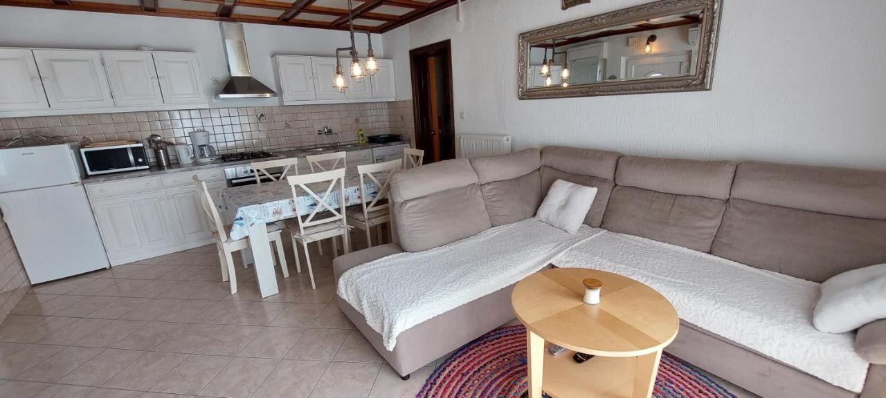 Apartman Sanja Kampor Luaran gambar