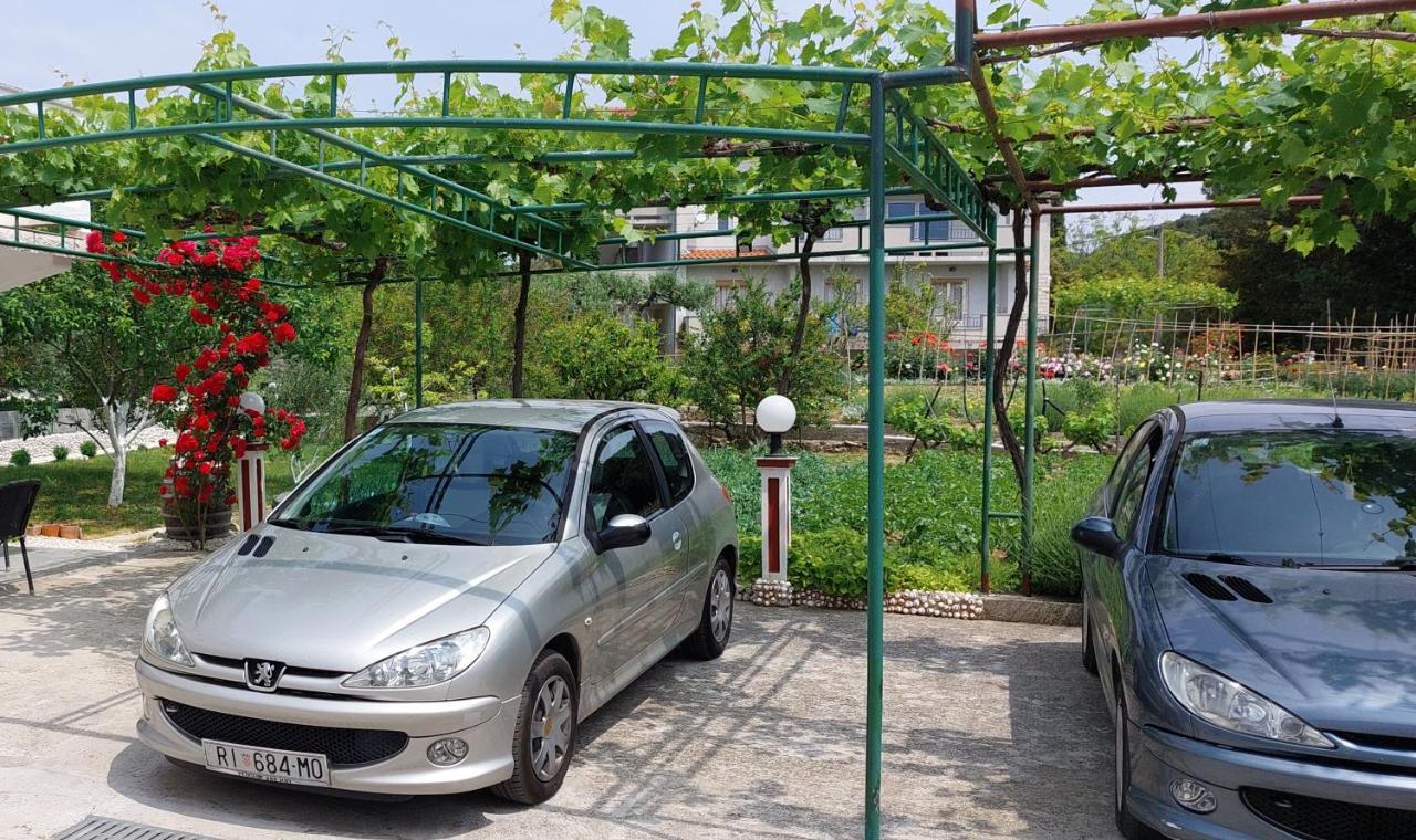 Apartman Sanja Kampor Luaran gambar